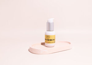 kiwi serum for skin brightening